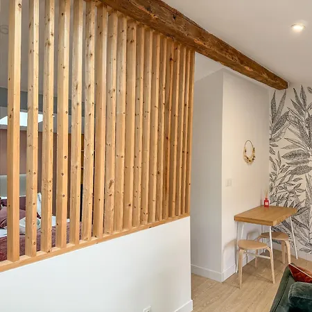 Cozy Niort Apartment Exterior photo