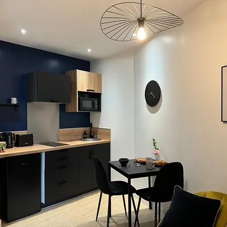 Cozy Niort Apartment Exterior photo