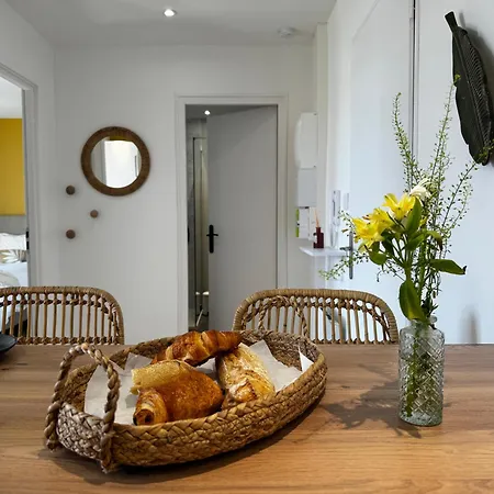 Cozy Niort Apartment Exterior photo
