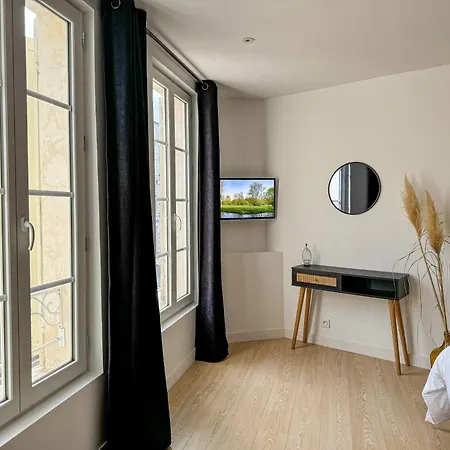 Cozy Niort Apartment Exterior photo