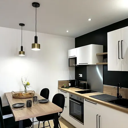 Cozy Niort Apartment Exterior photo