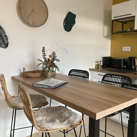 Cozy Niort Apartment Exterior photo